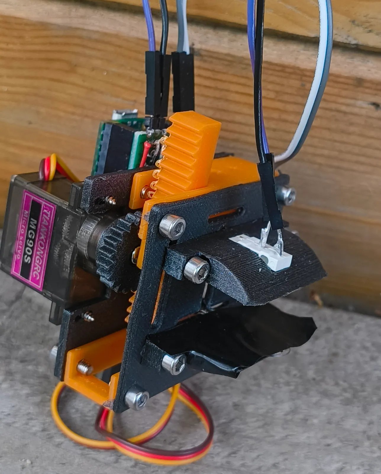 The physical end-effector, the only hardware element of the build
